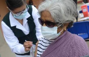 Segunda fase de vacunaci&oacute;n ser&aacute; en alcald&iacute;as Iztacalco, Tl&aacute;huac y Xochimilco