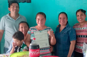 Viral: Mujer obtiene el divorcio y hace fiesta para celebrarlo