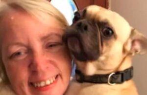 Mujer dice amar m&aacute;s a su perrito, que a su hijo y esposo