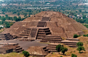 Teotihuacán en peligro de perder la declaratoria de Patrimonio Mundial