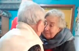 #Viral: Hermanas de 90 a&ntilde;os se reencuentran tras un a&ntilde;o de estar alejadas 