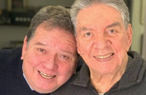 Tras cirug&iacute;a de hernia, Marco Antonio Mu&ntilde;iz ya se encuentra en su casa