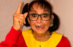 Mar&iacute;a Antonieta de las Nieves pide a Roberto G&oacute;mez Fernandez que la invite a participar en bioserie de Chespirito