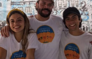 Hija de Héctor Parra vende tamales para pagar gastos legales de su papá