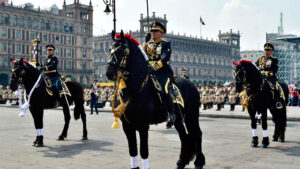 Desfile de la Revoluci&oacute;n Mexicana se realizar&aacute; con caballos y ferrocarriles