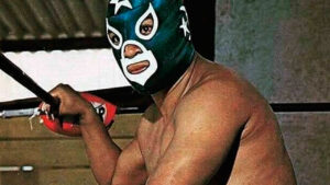 Fallece a los 83 a&ntilde;os el famoso luchador Estrella Blanca