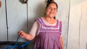 Do&ntilde;a &Aacute;ngela, la cocinera mexicana que supera a chefs internacionales en YouTube