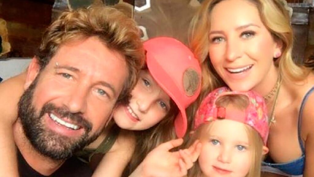 Geraldine Baz&aacute;n revela c&oacute;mo se enter&oacute; que Gabriel Soto le fue infiel