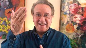 Carlos Villagr&aacute;n es criticado por seguir interpretando a &ldquo;Kiko&rdquo;