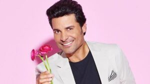 Chayanne alerta a sus fans por cuentas falsas en redes sociales