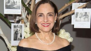 Diana Bracho recibe Ariel de Oro por 50 a&ntilde;os de trayectoria