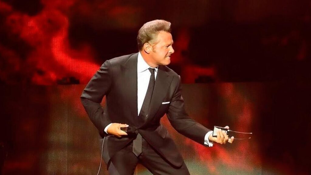 Luis Miguel s&iacute; regresa en 2023 con nuevo &aacute;lbum y serie de conciertos