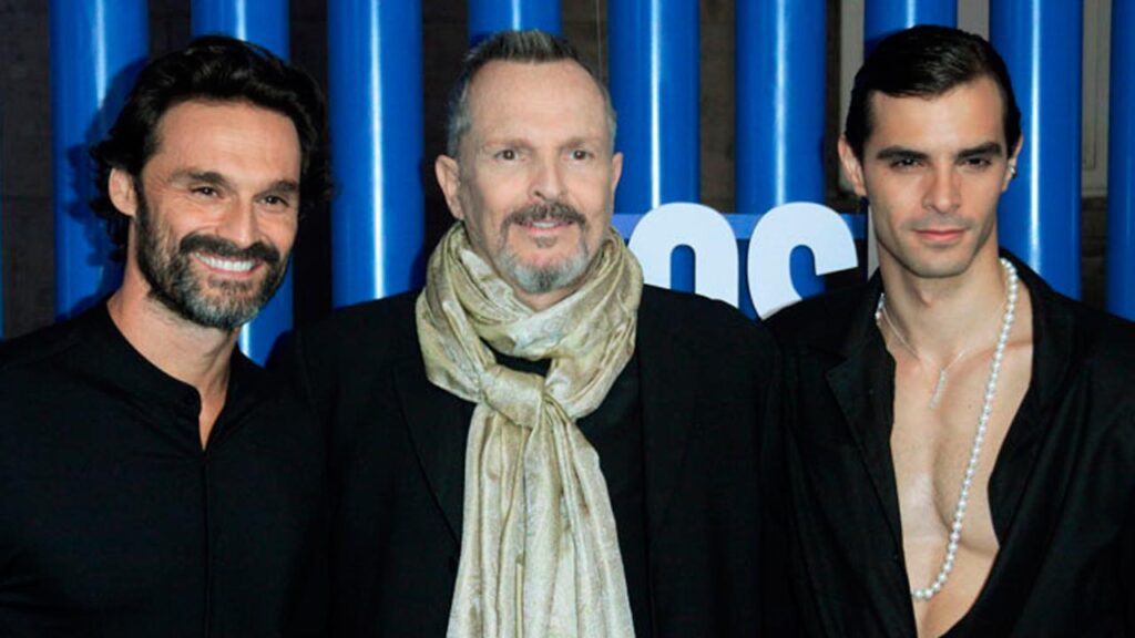 Miguel Bosé reaparece tras cirugía de hernia discal