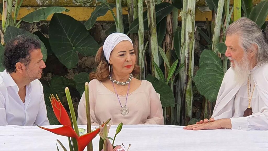 Elsa Aguirre promueve pr&aacute;ctica de yoga y meditaci&oacute;n