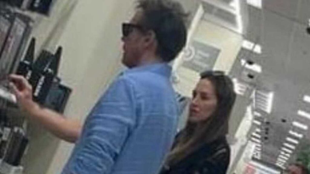 Luis Miguel es captado en "fachas" en tienda departamental