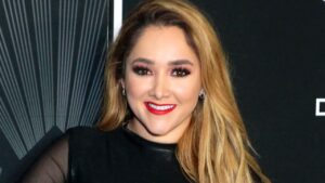 Sherlyn se viste de luto tras sufrir dolorosa pérdida
