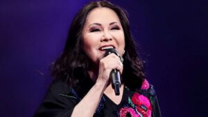 Ana Gabriel critica que no hayan televisado premiaci&oacute;n a Amanda Miguel en los Latin Grammys