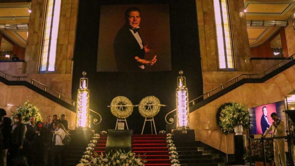 H&eacute;ctor Bonilla es homenajeado en Bellas Artes