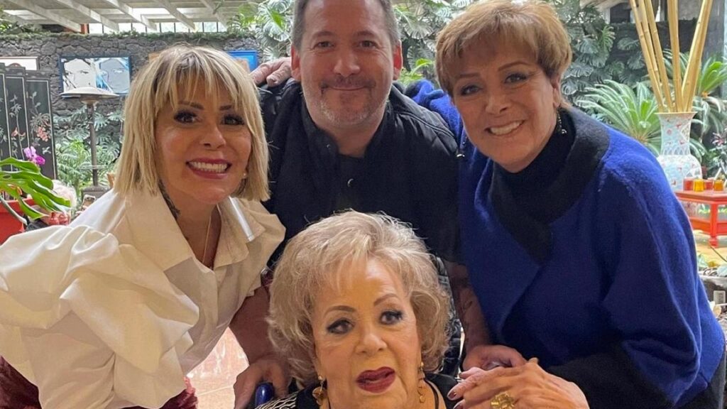 Silvia Pinal externa su molestia hacia Luis Miguel por "mala actitud con su familia"