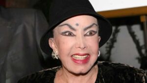 Irma Serrano reaparece en redes y su aspecto preocupa a sus fans