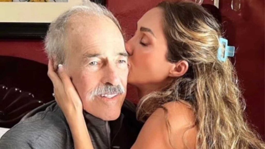 Anah&iacute; contin&uacute;a apoyando econ&oacute;micamente a Andr&eacute;s Garc&iacute;a
