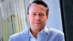 Alfredo Adame podría ser arrestado por juicio perdido contra Diana Golden
