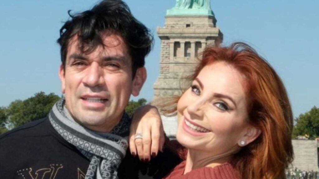 Elizabeth &Aacute;lvarez es criticada por enviar mensaje de amor a Jorge Salinas