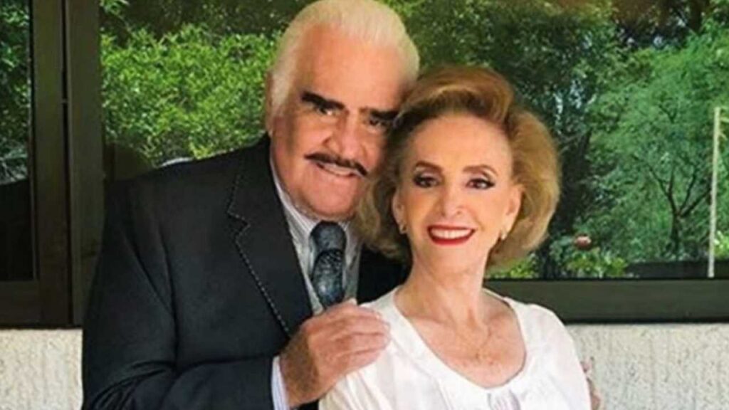Alejandro Fern&aacute;ndez fue quien vio morir a Vicente Fern&aacute;ndez