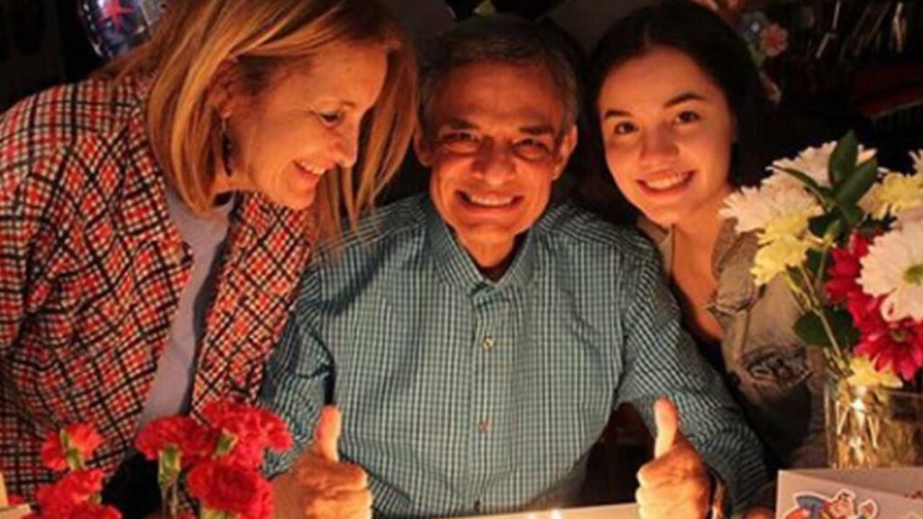 Anel Nore&ntilde;a no quitar&aacute; a Sara Salazar y Sarita Sosa propiedades de Jos&eacute; Jos&eacute; en E.E.U.U.