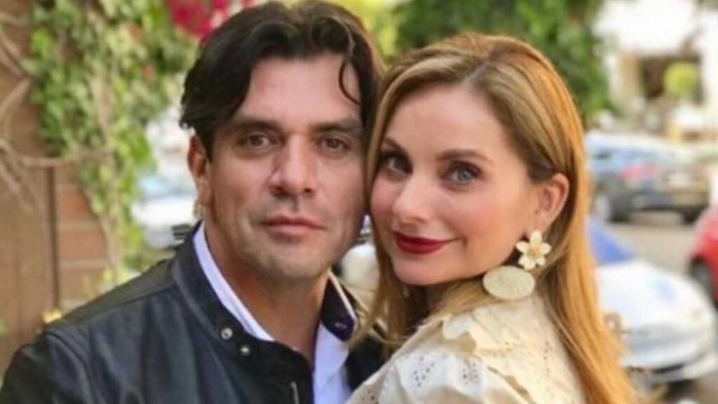 Elizabeth &Aacute;lvarez habla por primera vez sobre supuesta infidelidad de Jorge Salinas