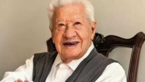 Restos de Ignacio L&oacute;pez Tarso reposar&aacute;n junto a  los de su esposa