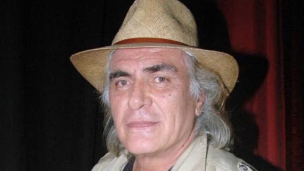 Salvador Pineda reaparece y dice estar cerca de la muerte
