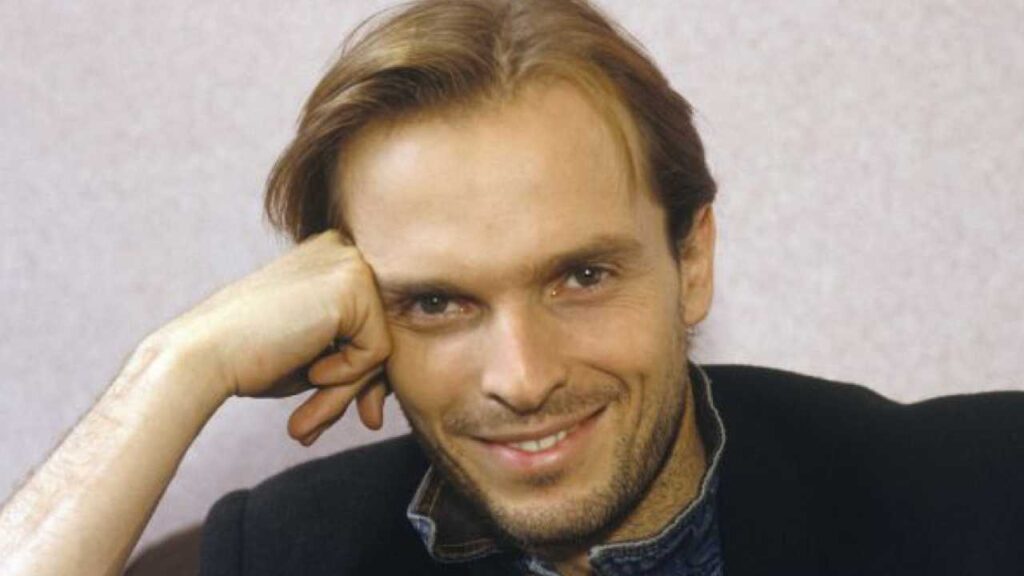 Miguel Bosé: ¡7 datos de su vida que te sorprenderán!