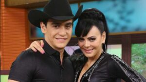 Maribel Guardia revela d&oacute;nde reposar&aacute;n las cenizas de Juli&aacute;n Figueroa