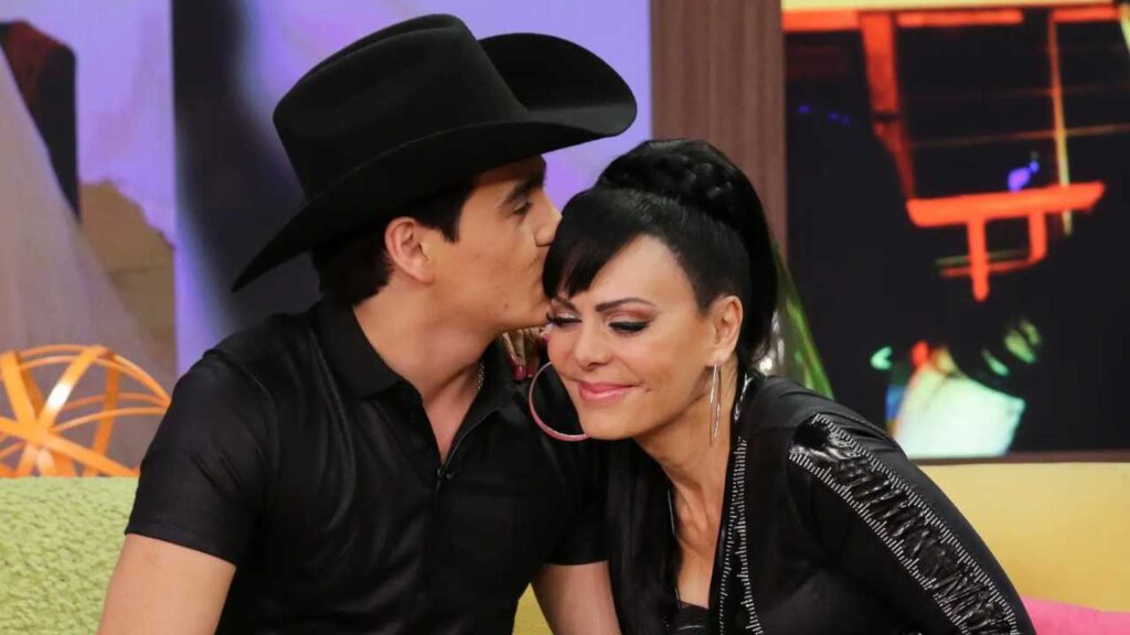 Maribel Guardia comparte desgarrador mensaje dedicado a Juli&aacute;n Figueroa