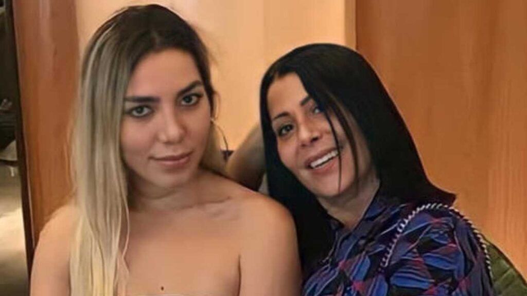&iexcl;Frida Sof&iacute;a reacciona a canci&oacute;n que le dedic&oacute; Alejandra Guzm&aacute;n!