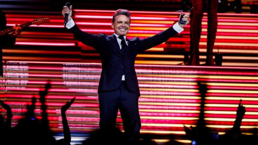 &iquest;Luis Miguel ocupa dobles en sus conciertos? &iexcl;Esto dijo la graf&oacute;loga Maryfer Centeno!