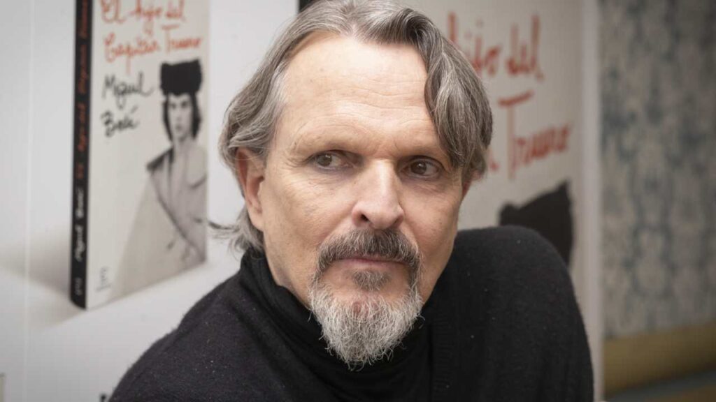 Miguel Bos&eacute; es asaltado en su casa de la CDMX por un comando armado