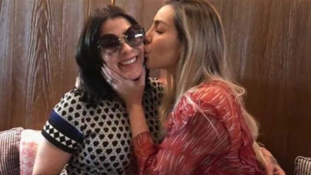 Alejandra Guzm&aacute;n lanza canci&oacute;n para recuperar el amor de Frida Sof&iacute;a