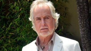 Hugo Stiglitz se encuentra hospitalizado y su familia solicita donadores de sangre