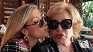 &iexcl;Michelle Salas aclara si Luis Miguel y Silvia Pinal acudir&aacute;n a su boda!