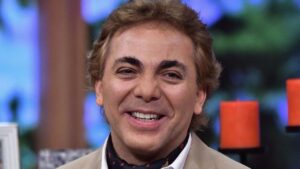 Cristian Castro es criticado por su acento argentino y por &ldquo;ventilar&rdquo; a su padre &ldquo;El Loco&rdquo; Vald&eacute;s