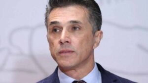 &iquest;Sergio Mayer se averg&uuml;enza de haber vivido en Iztapalapa?