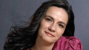 &iexcl;Elvira Monsell pide que le vuelvan a dar trabajo!