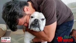 Eugenio Derbez muestra video de c&oacute;mo su perrita Fiona muri&oacute; en sus brazos