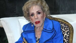 Silvia Pinal vuelve a preocupar a sus fans por su estado de salud