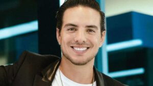 Vadhir Derbez le responde a quienes le llamaron &ldquo;gordo&rdquo;