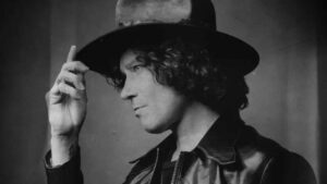 Enrique Bunbury desmiente que &ldquo;H&eacute;roes del Silencio&rdquo; regrese a los escenarios