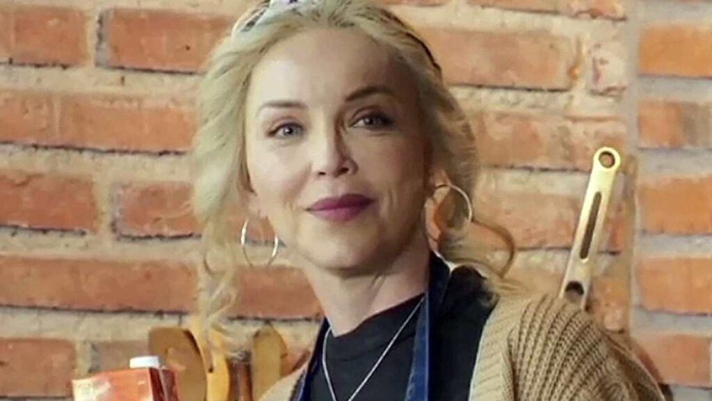 &iexcl;Laura Flores revela por qu&eacute; se divorci&oacute; de su &uacute;ltimo esposo!