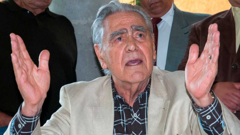 Eric del Castillo sufre accidente durante grabaci&oacute;n de telenovela: "Me sangr&oacute; mucho"